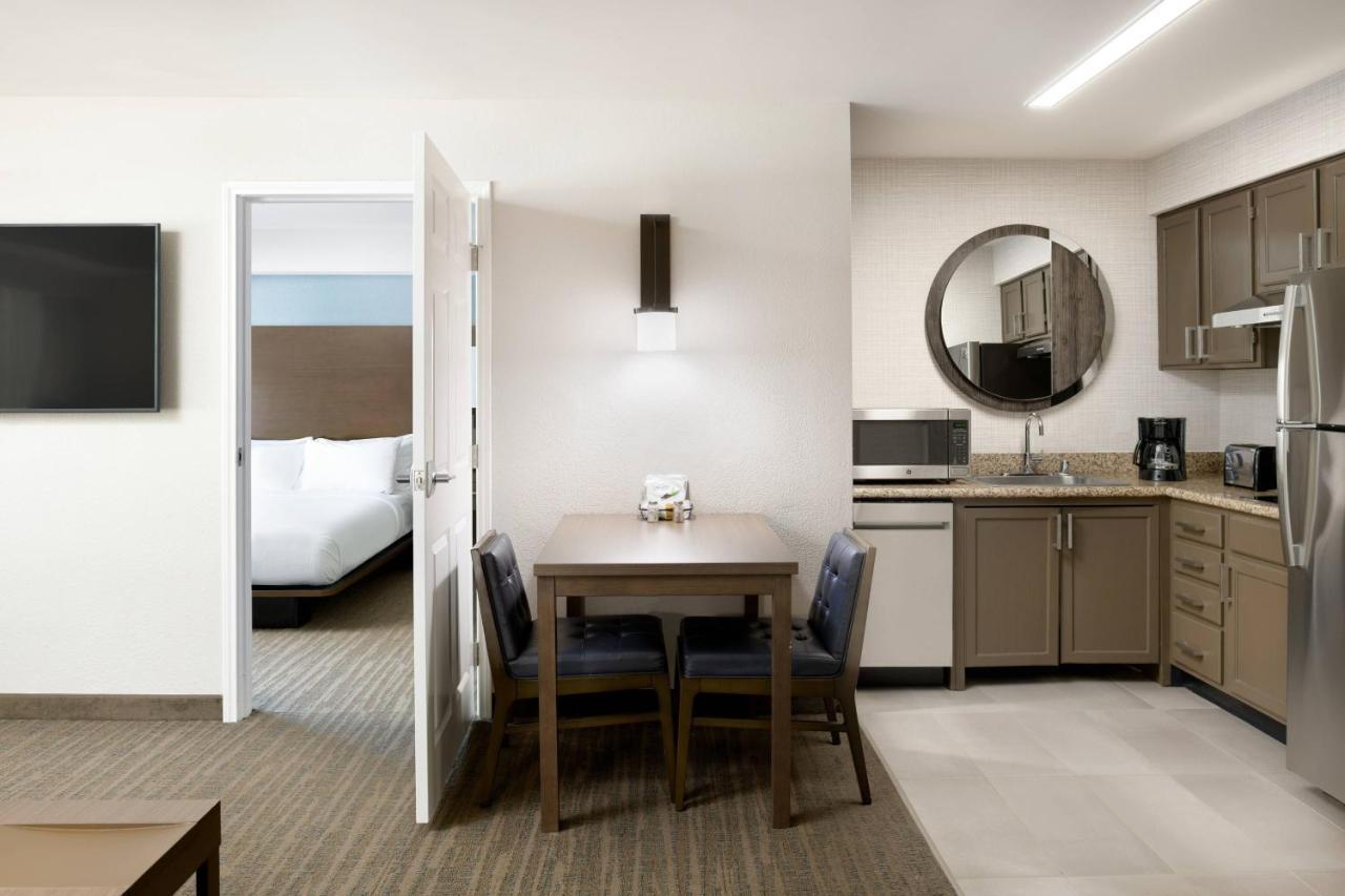Residence Inn Pleasanton Exterior photo