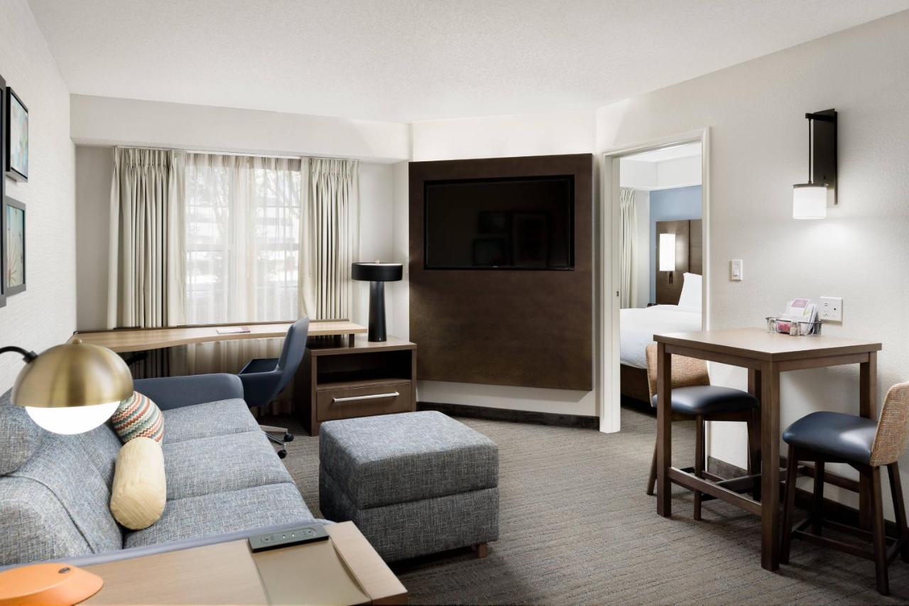 Residence Inn Pleasanton Exterior photo