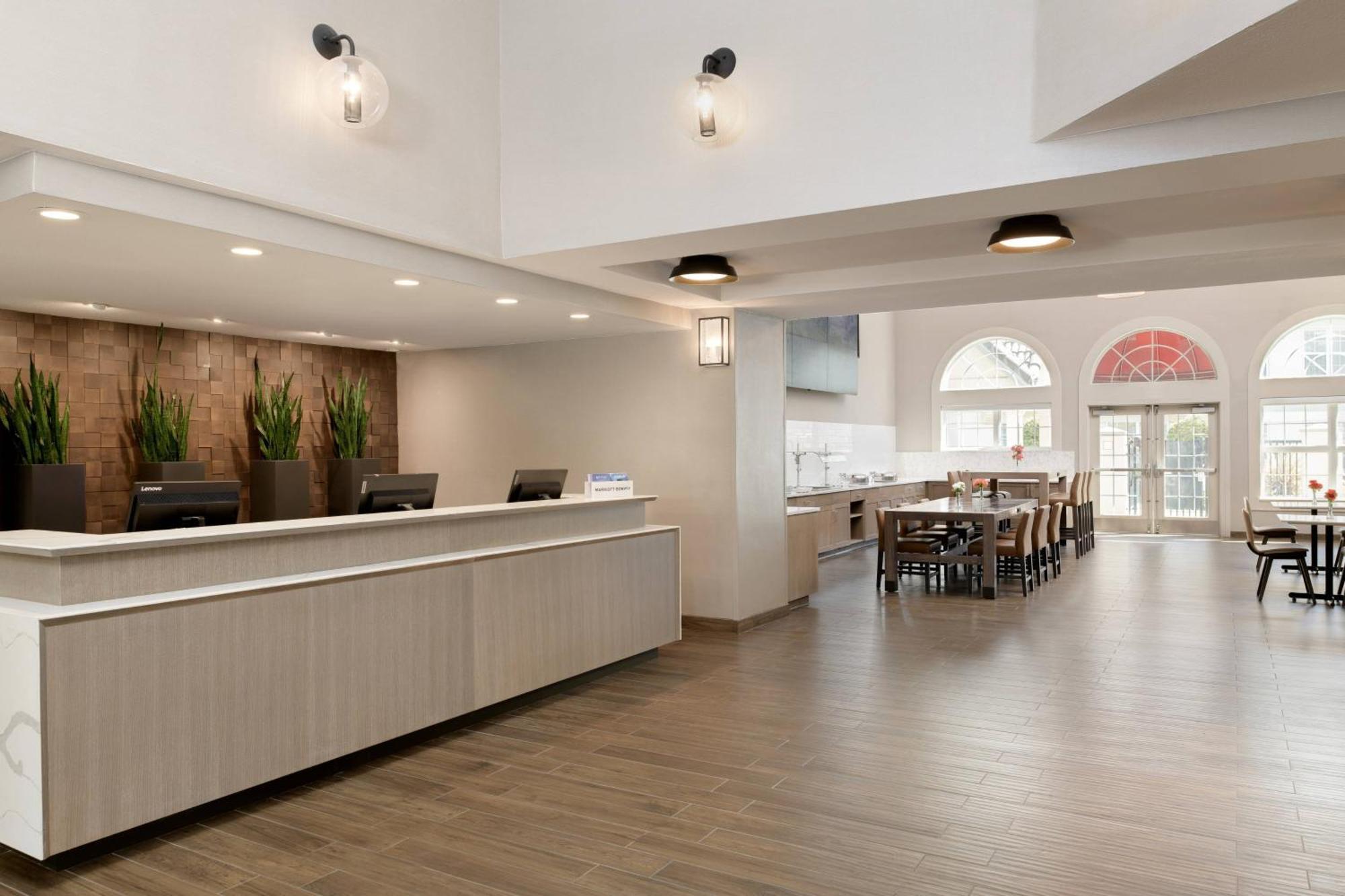 Residence Inn Pleasanton Exterior photo